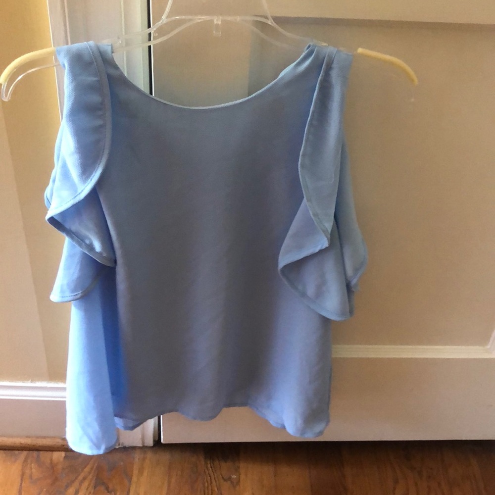 Fabrik light blue blouse!